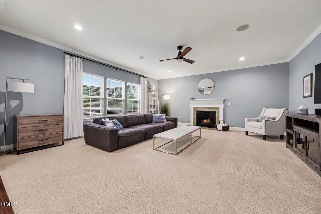 66 Dover Grant Court Chapel Hill NC 27517
