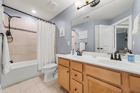 66 Dover Grant Court Chapel Hill NC 27517