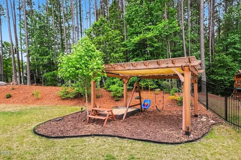 66 Dover Grant Court Chapel Hill NC 27517