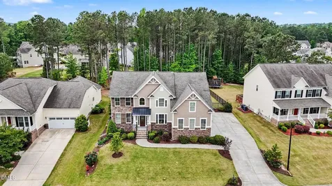 66 Dover Grant Court Chapel Hill NC 27517