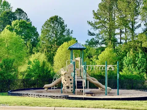 66 Dover Grant Court Chapel Hill NC 27517