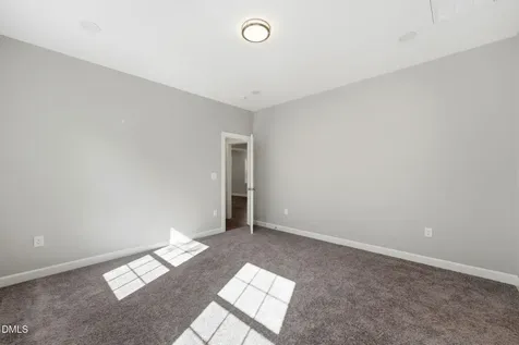 1123 N Park Avenue Burlington NC 27217
