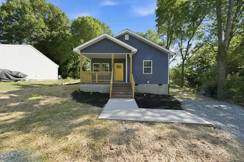 1123 N Park Avenue Burlington NC 27217