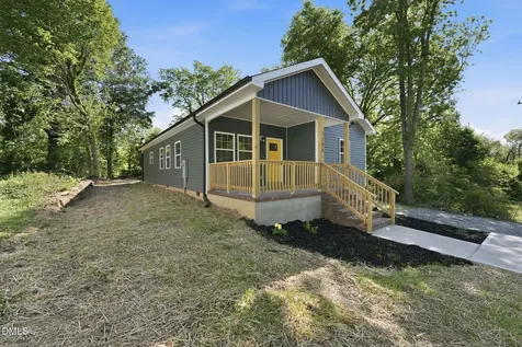 1123 N Park Avenue Burlington NC 27217