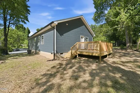 1123 N Park Avenue Burlington NC 27217