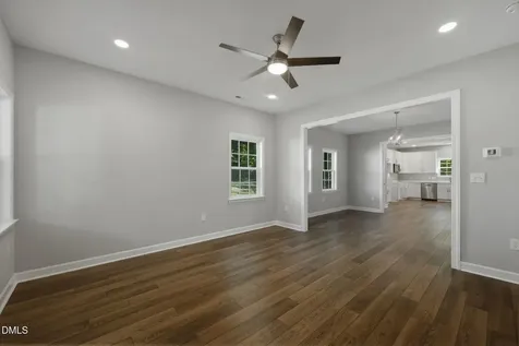 1123 N Park Avenue Burlington NC 27217