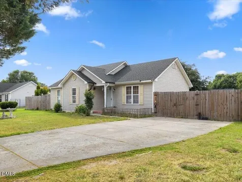 113 Shadow Bend Lane Selma NC 27576