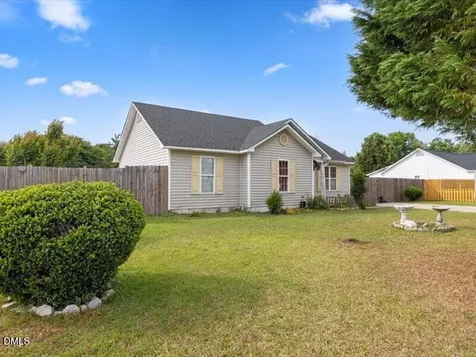 113 Shadow Bend Lane Selma NC 27576