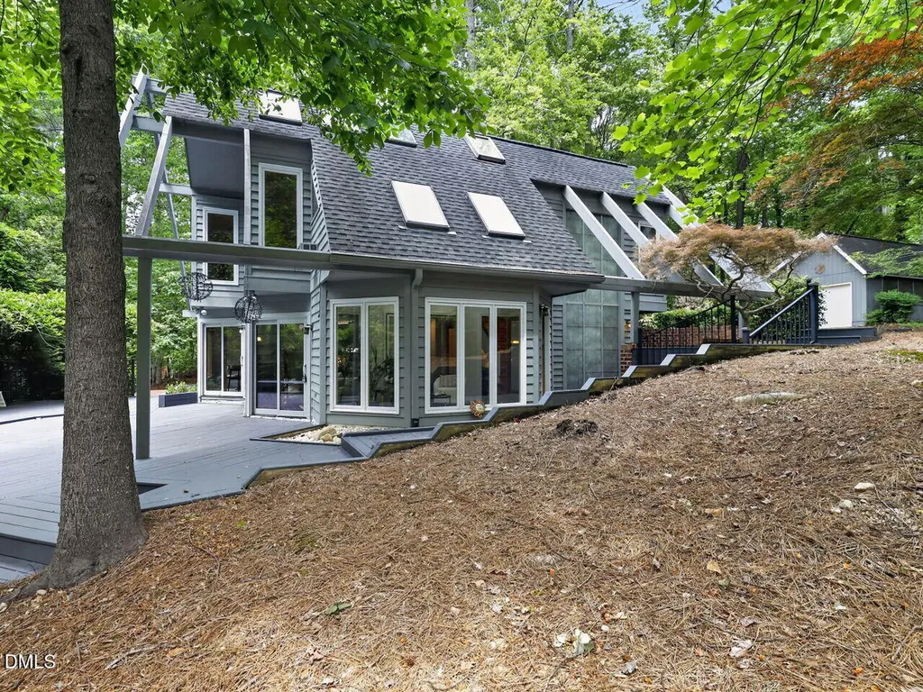 5701 Baird Drive Raleigh NC 27606