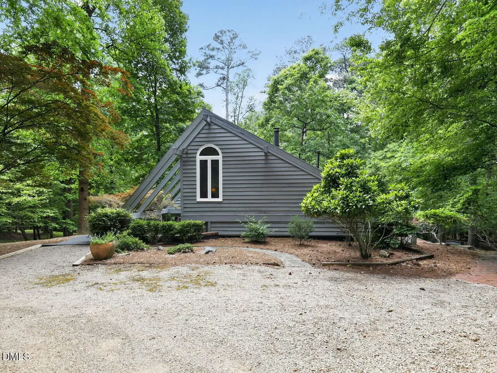 5701 Baird Drive Raleigh NC 27606