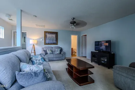 9 Bellmore Court Durham NC 27703