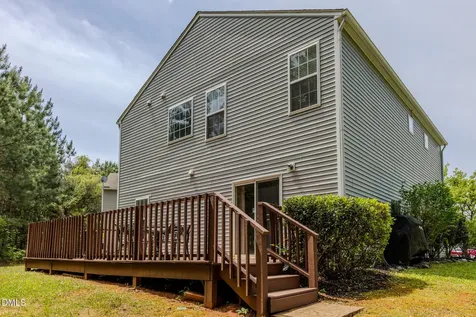 9 Bellmore Court Durham NC 27703