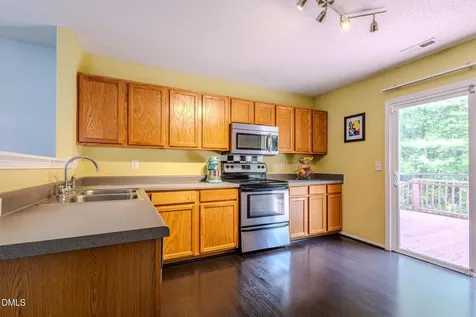 9 Bellmore Court Durham NC 27703