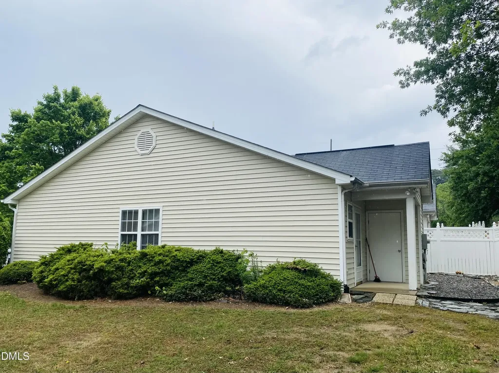 3730 Votive Lane Raleigh NC 27604