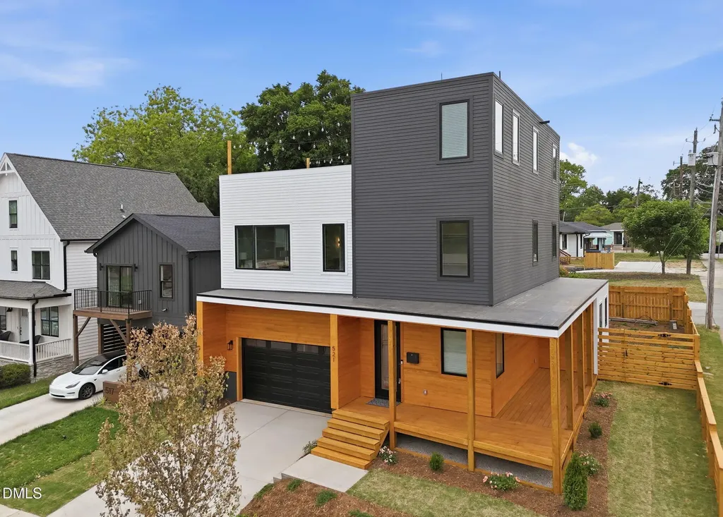 521 Coleman Street Raleigh NC 27610
