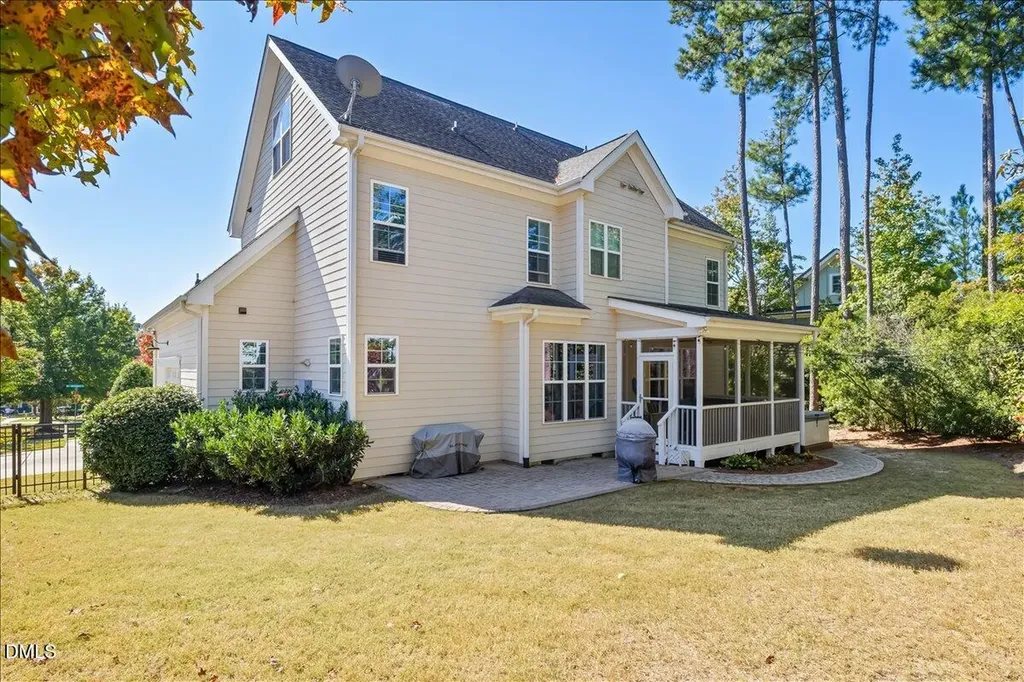 1129 Hollymont Drive Holly Springs NC 27540