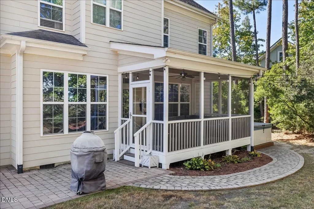 1129 Hollymont Drive Holly Springs NC 27540