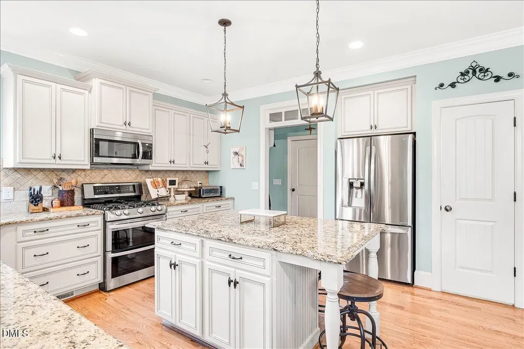 1129 Hollymont Drive Holly Springs NC 27540