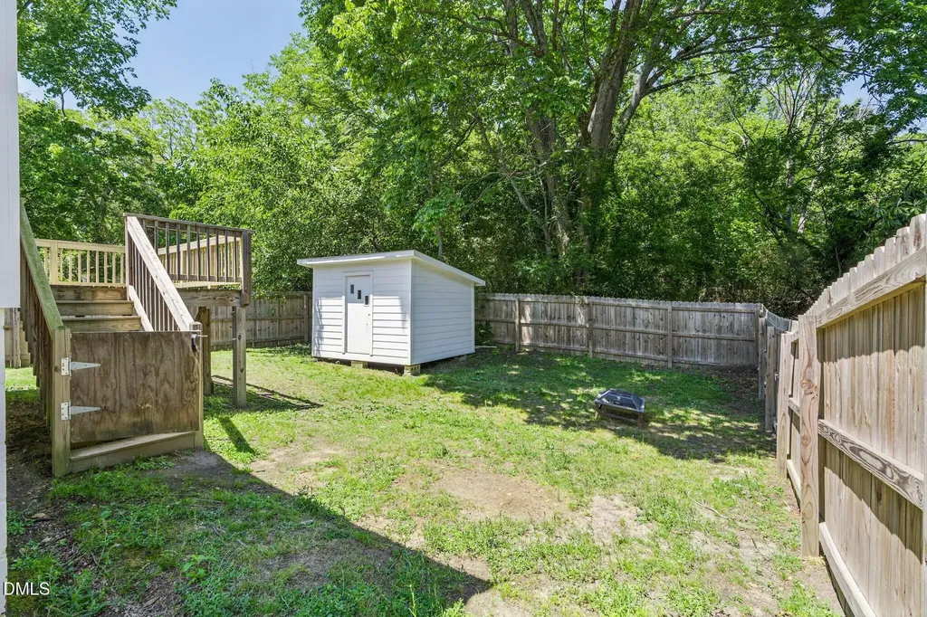 221 Turner Street Holly Springs NC 27540