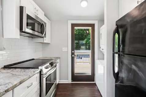 221 Turner Street Holly Springs NC 27540