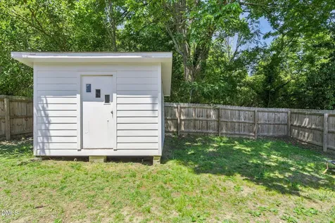 221 Turner Street Holly Springs NC 27540