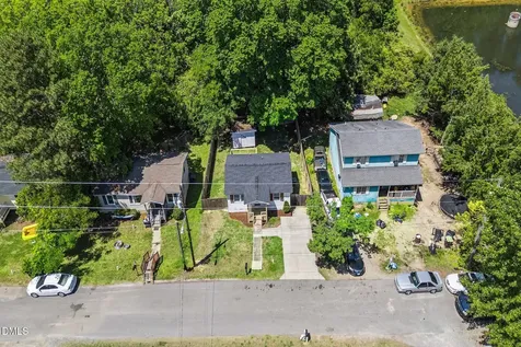 221 Turner Street Holly Springs NC 27540