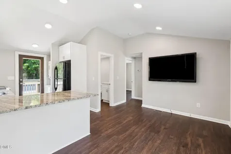 221 Turner Street Holly Springs NC 27540