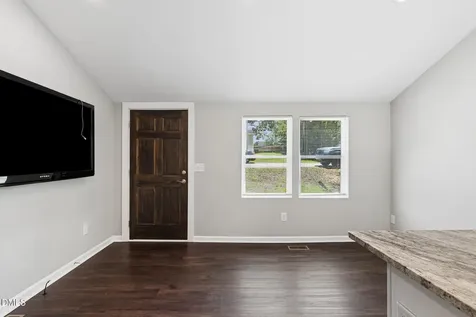 221 Turner Street Holly Springs NC 27540