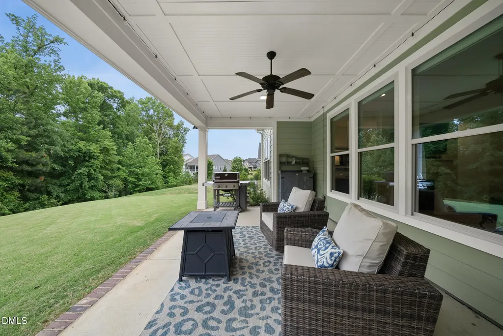 312 Scarlet Tanager Circle Holly Springs NC 27540