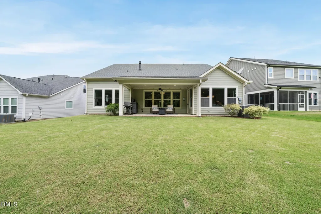 312 Scarlet Tanager Circle Holly Springs NC 27540