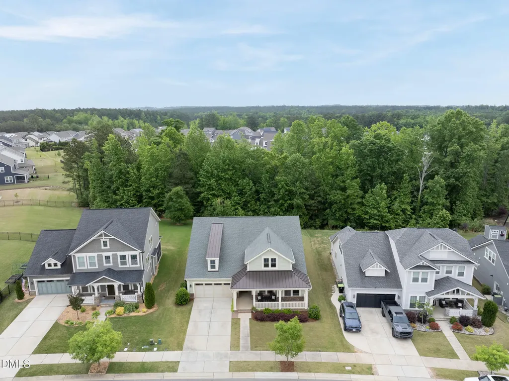 312 Scarlet Tanager Circle Holly Springs NC 27540