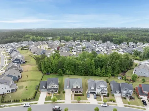 312 Scarlet Tanager Circle Holly Springs NC 27540