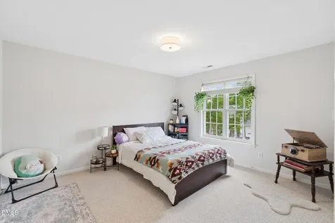 102 Dumont Court Apex NC 27523