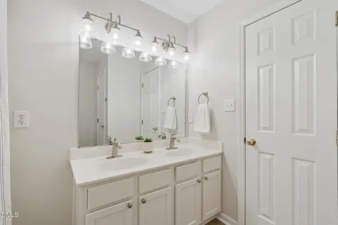 102 Dumont Court Apex NC 27523