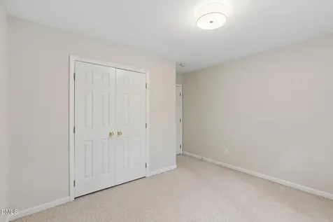 102 Dumont Court Apex NC 27523