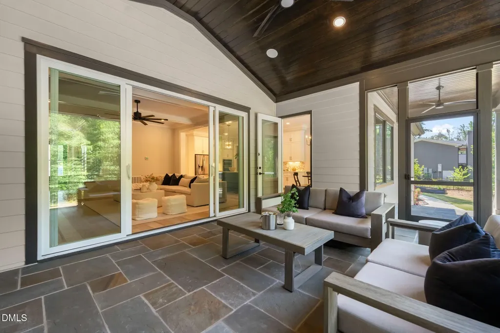 7113 Barn Owl Lane Raleigh NC 27614