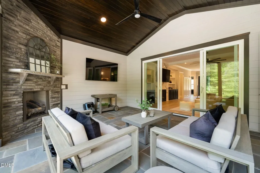 7113 Barn Owl Lane Raleigh NC 27614