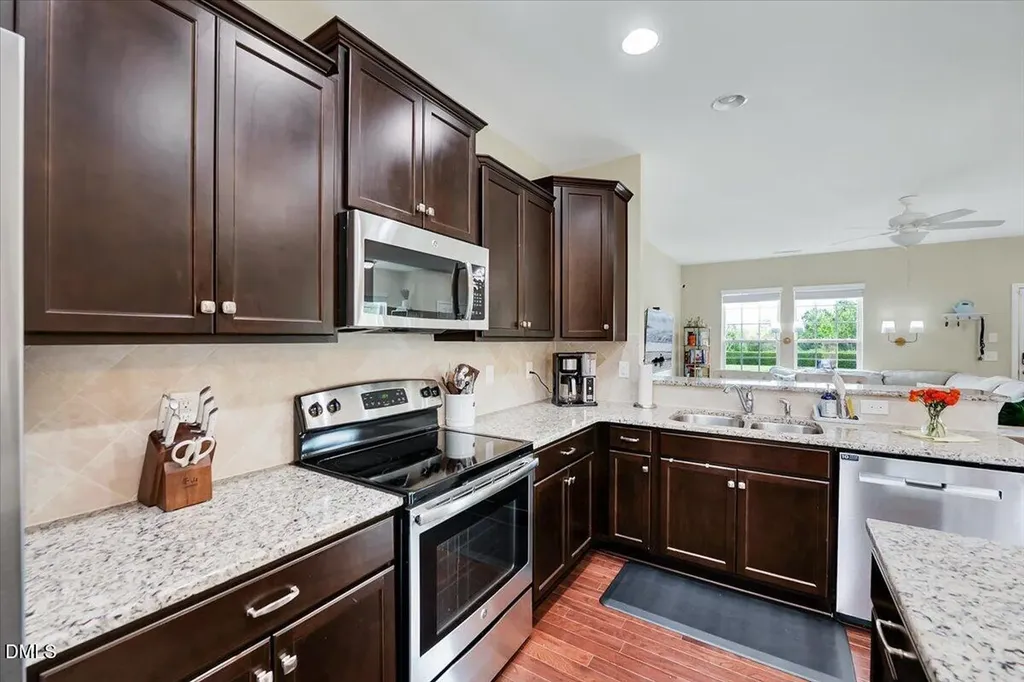 1104 Renewal Place Raleigh NC 27603
