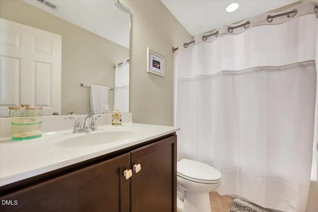 1104 Renewal Place Raleigh NC 27603