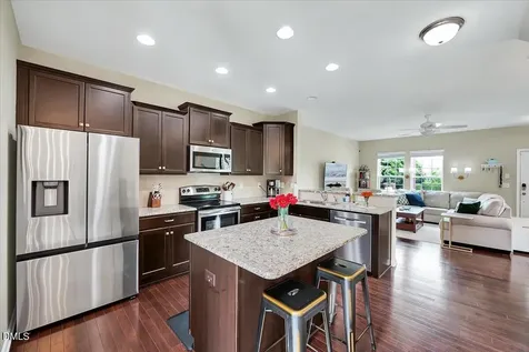 1104 Renewal Place Raleigh NC 27603