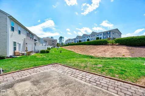 1104 Renewal Place Raleigh NC 27603