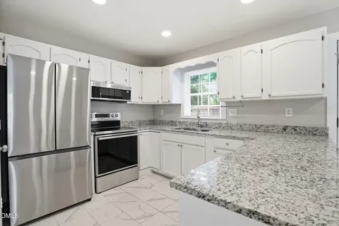 104 E Caroline Avenue Smithfield NC 27577