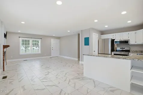 104 E Caroline Avenue Smithfield NC 27577