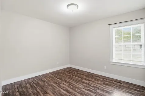 104 E Caroline Avenue Smithfield NC 27577