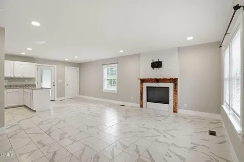 104 E Caroline Avenue Smithfield NC 27577