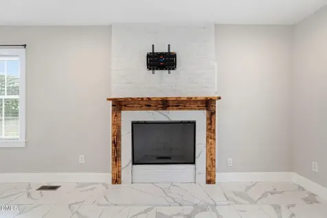 104 E Caroline Avenue Smithfield NC 27577