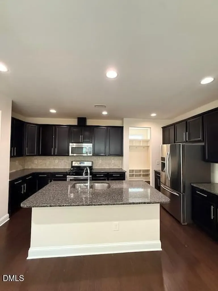 254 Begen Street Morrisville NC 27560