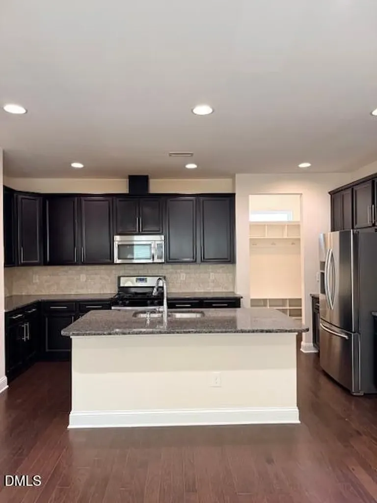 254 Begen Street Morrisville NC 27560