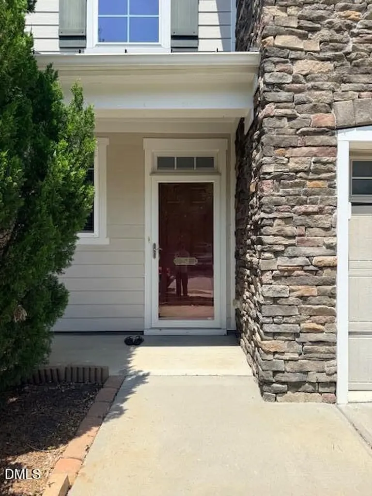 254 Begen Street Morrisville NC 27560