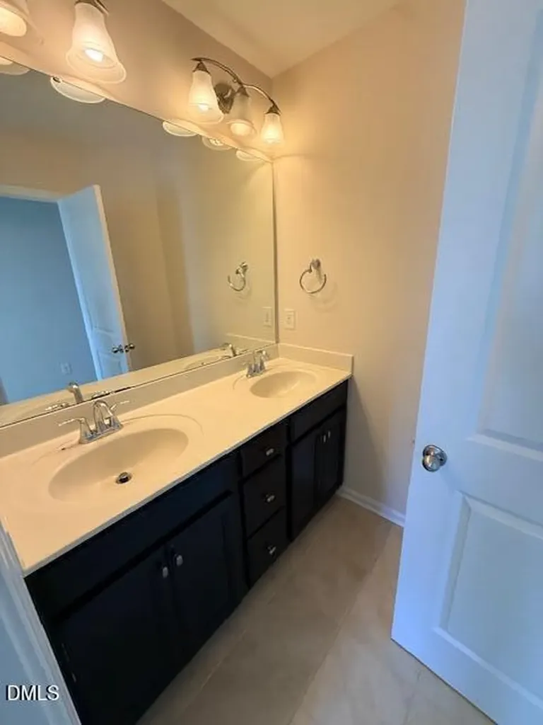 254 Begen Street Morrisville NC 27560